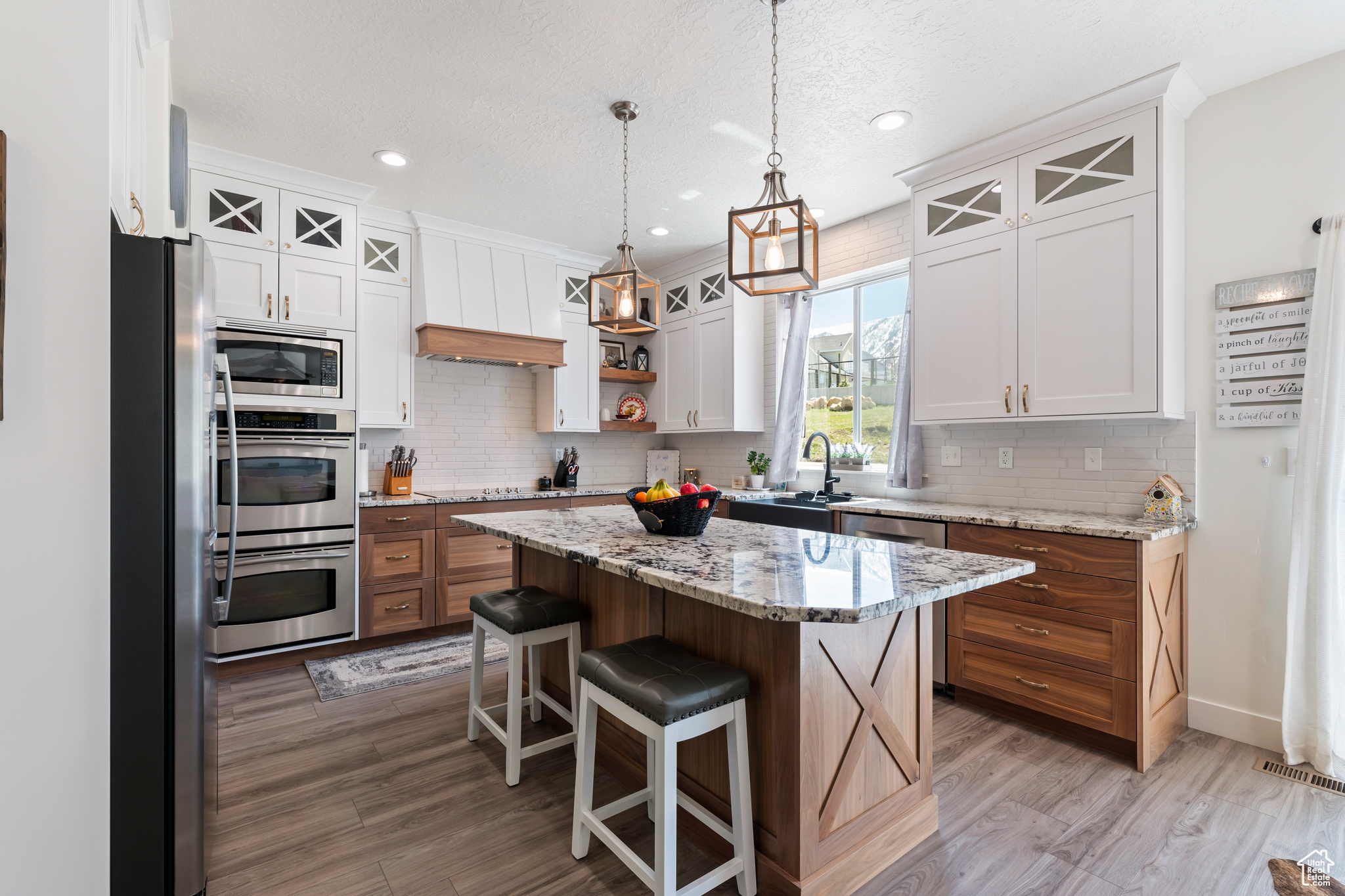 Elk Ridge, Utah 84651, United States, 6 Bedrooms Bedrooms, ,4 BathroomsBathrooms,Residential,Active,114316