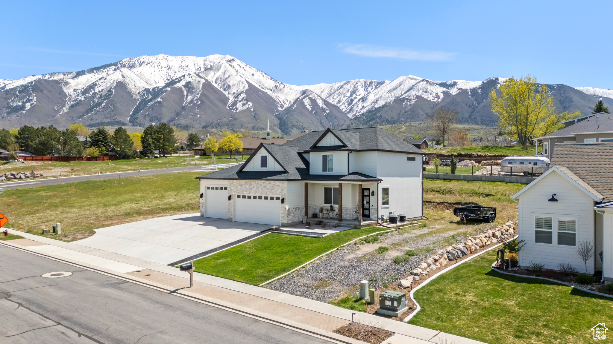 Elk Ridge, Utah 84651, United States, 6 Bedrooms Bedrooms, ,4 BathroomsBathrooms,Residential,Active,114316