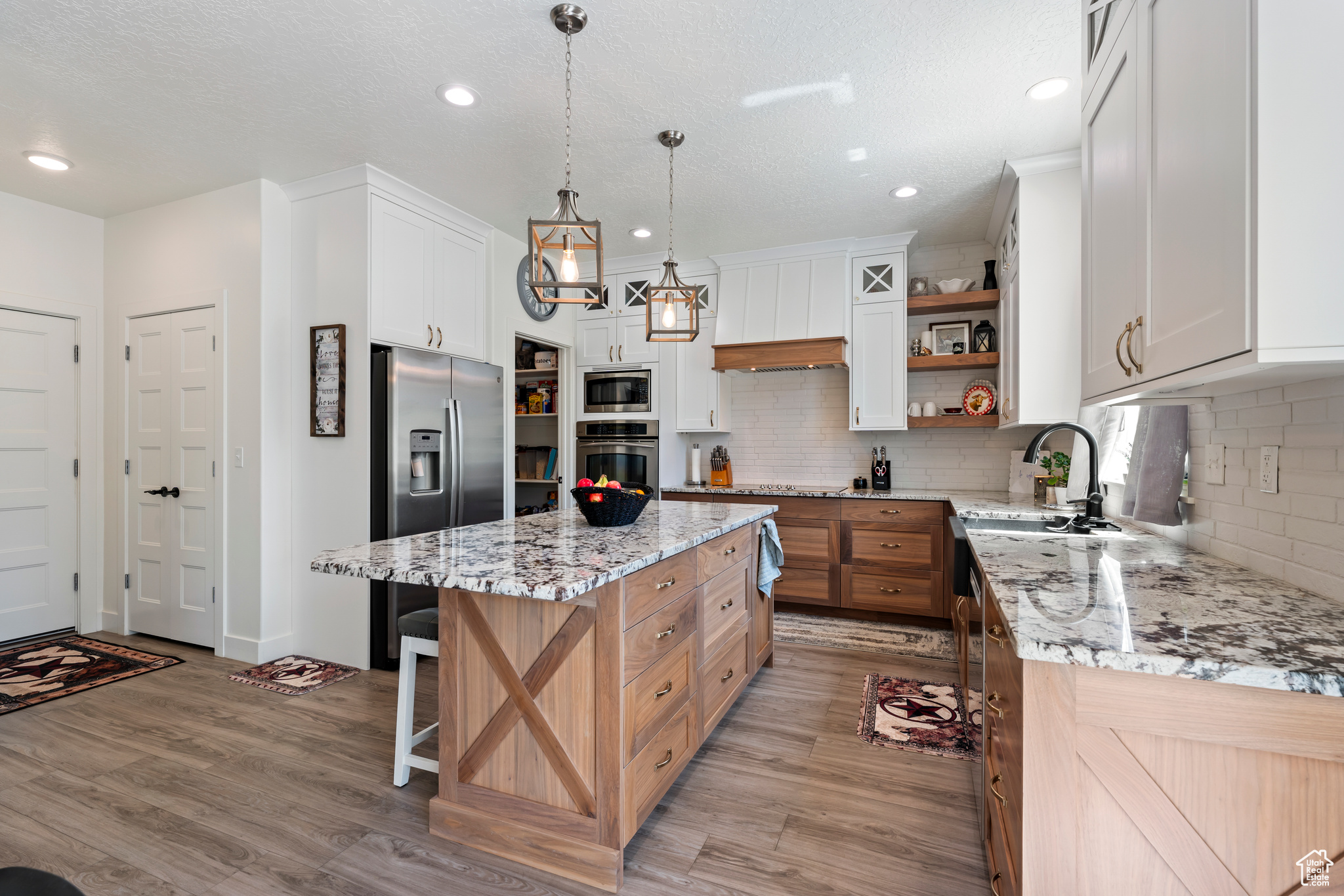 Elk Ridge, Utah 84651, United States, 6 Bedrooms Bedrooms, ,4 BathroomsBathrooms,Residential,Active,114316