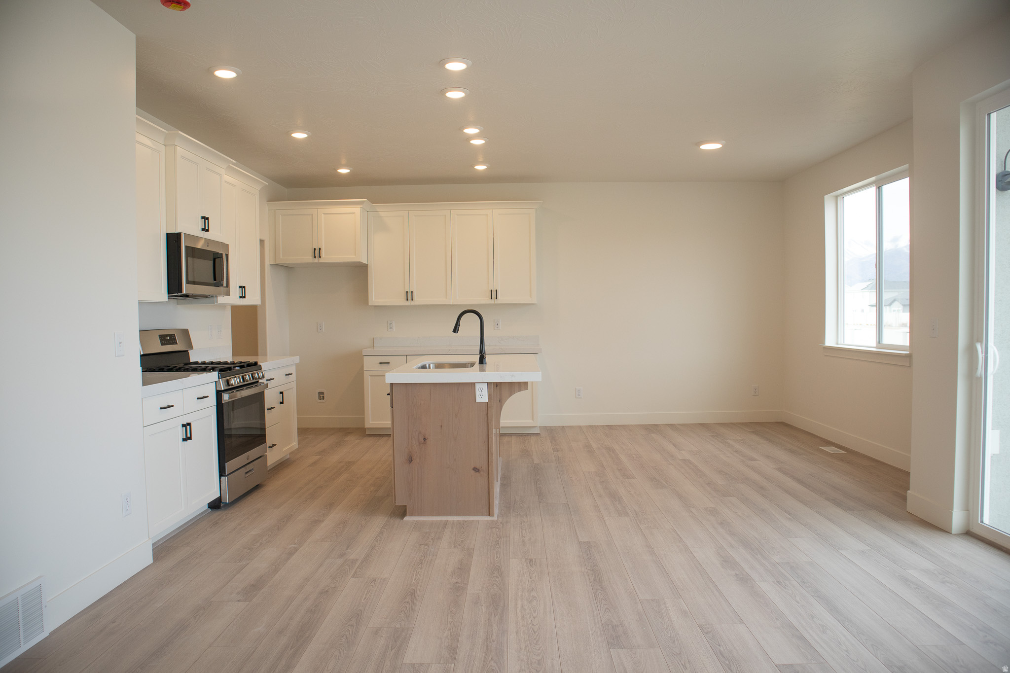 PARKWY FIELDS 2 - Residential