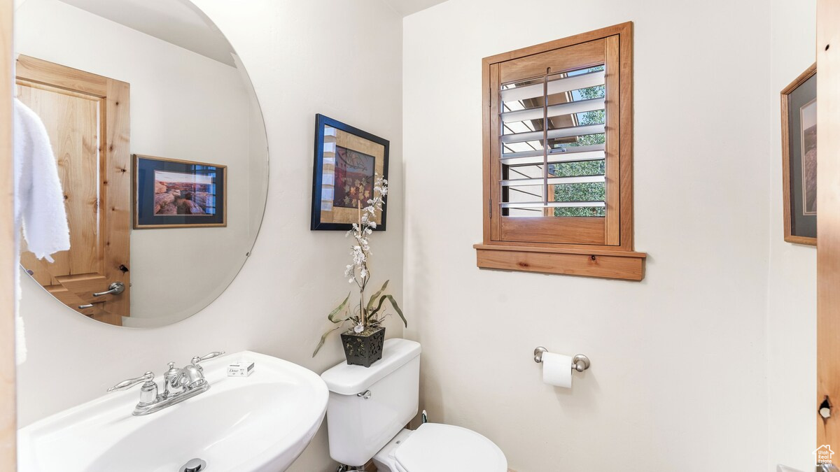 BEAR HOLLOW VILLAGE SUBDIVISION - Residential