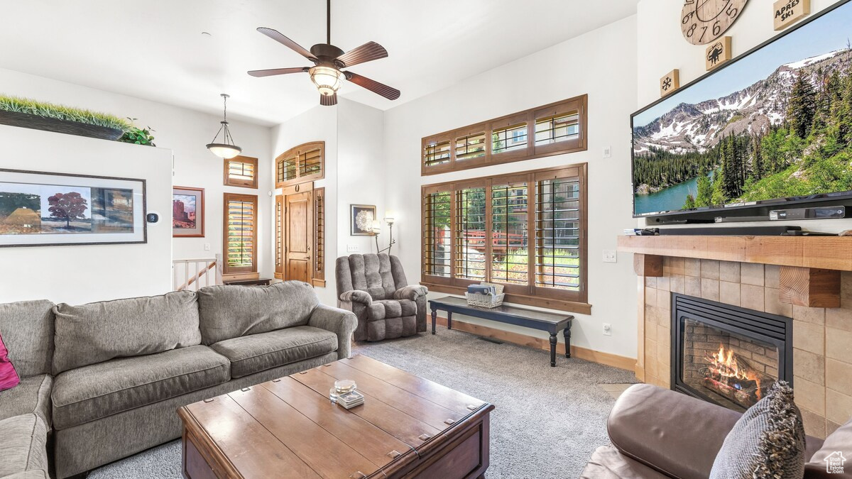 BEAR HOLLOW VILLAGE SUBDIVISION - Residential