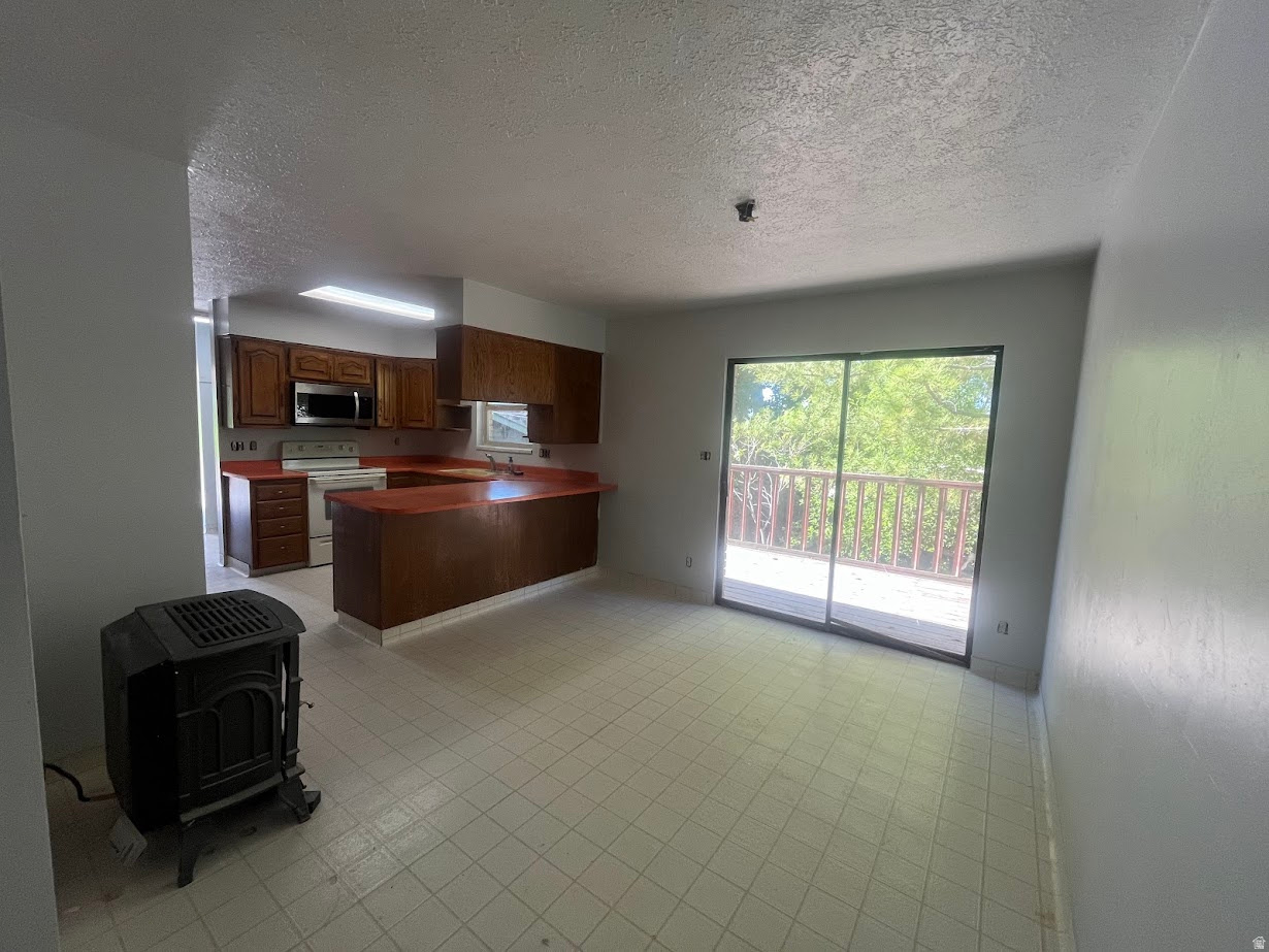 YOUNG PROPERTY - Residential