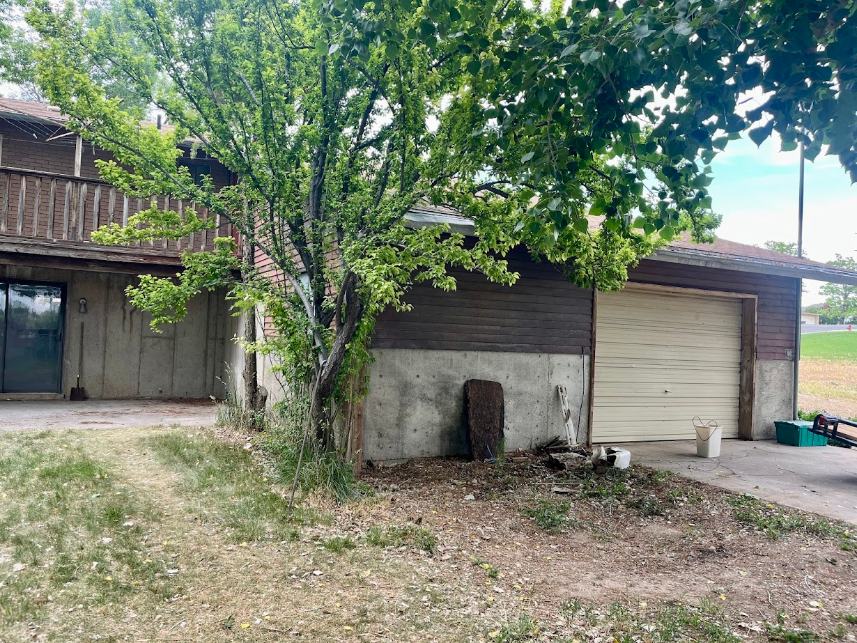 YOUNG PROPERTY - Residential