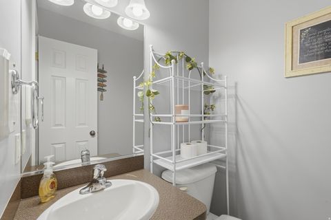 Tiny photo for 7902 S 2450 E, South Weber, UT 84405 (MLS # 2151414)