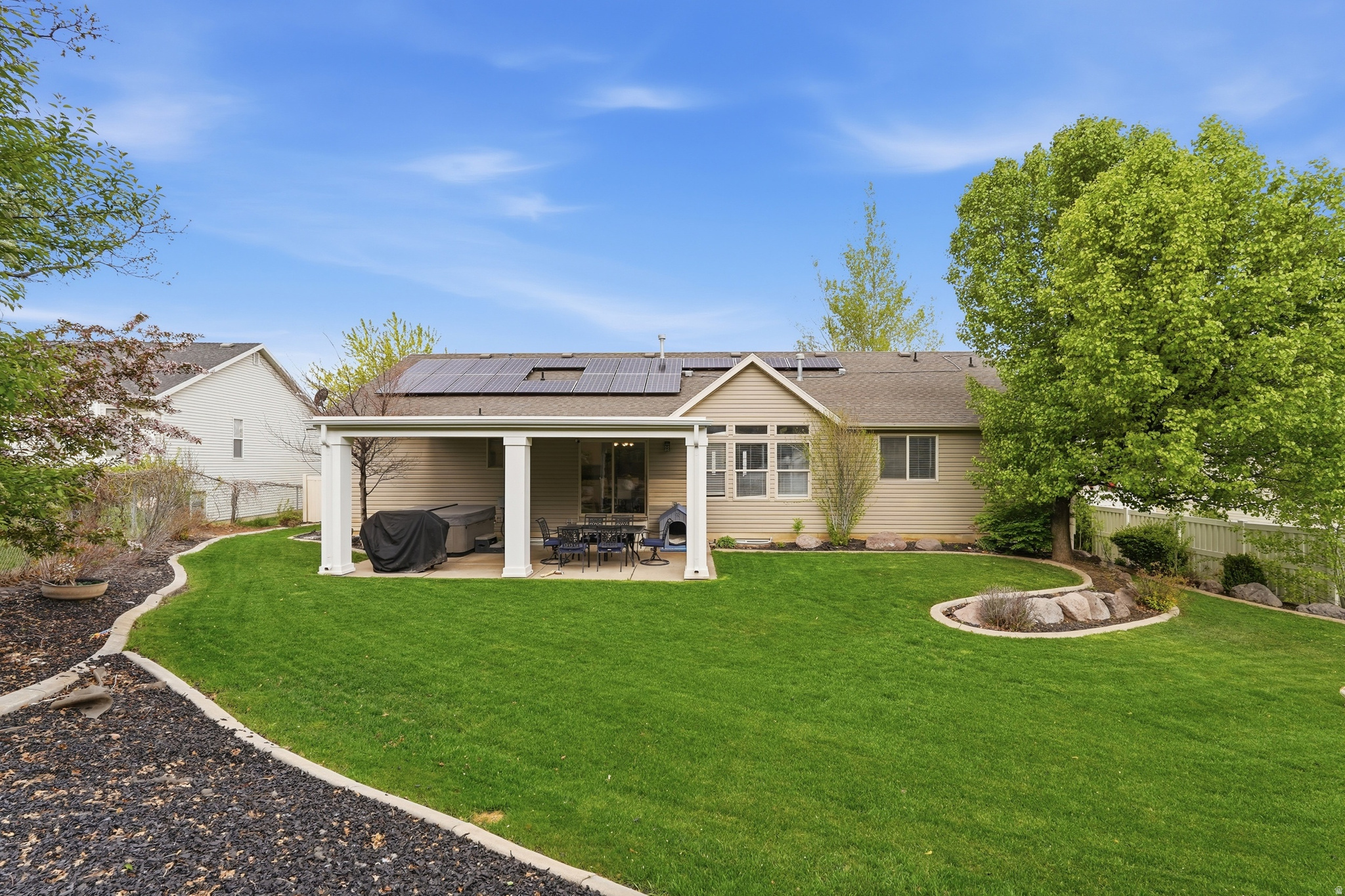 CEDAR GLEN - Residential