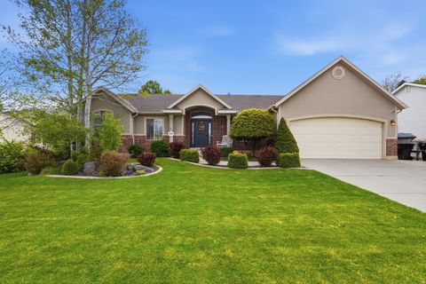 Photo of 7902 S 2450 E, South Weber, UT 84405 (MLS # 2151414)
