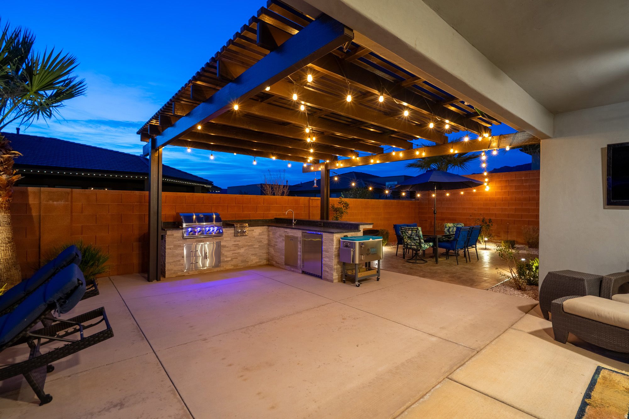 ALTURA - Residential