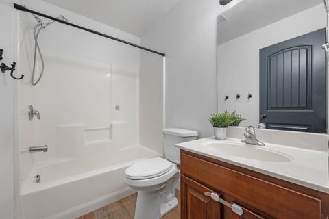 Tiny photo for 1277 S 1050 W, Payson, UT 84651 (MLS # 2148288)