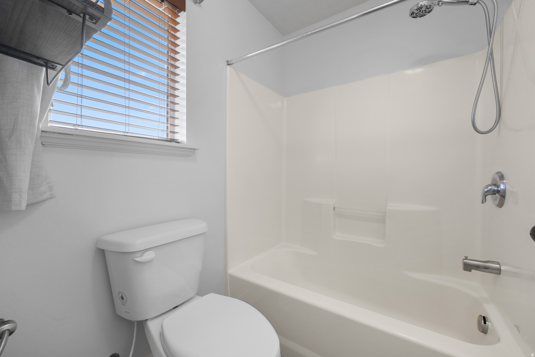 WINEGAR ESTATES - Residential