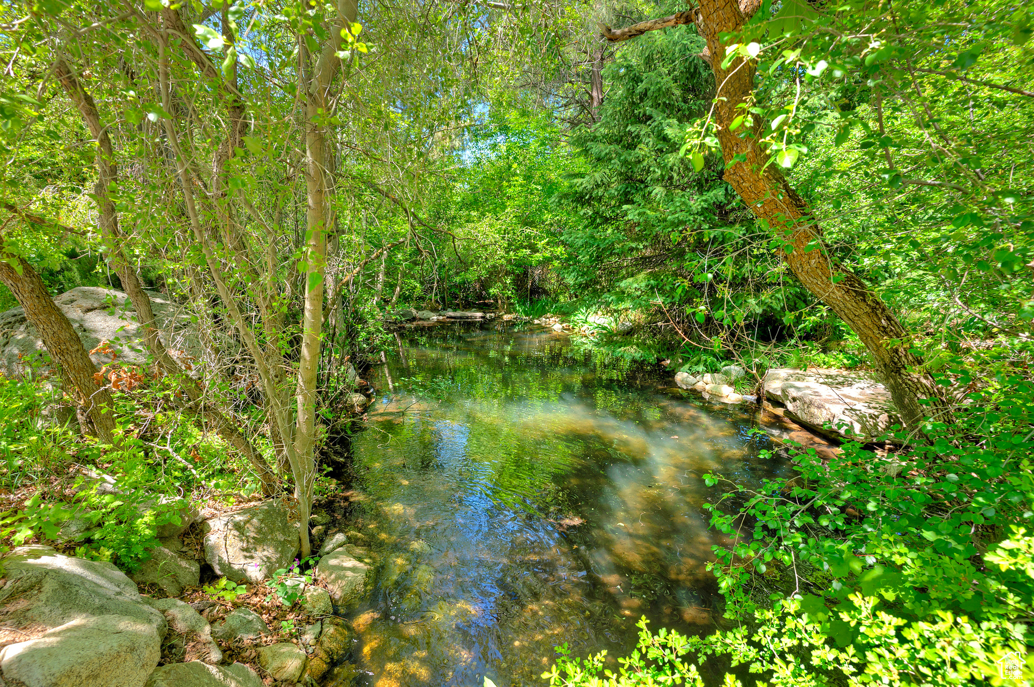 Sandy, Utah 84092, United States, 5 Bedrooms Bedrooms, ,5 BathroomsBathrooms,Residential,Pending,135382