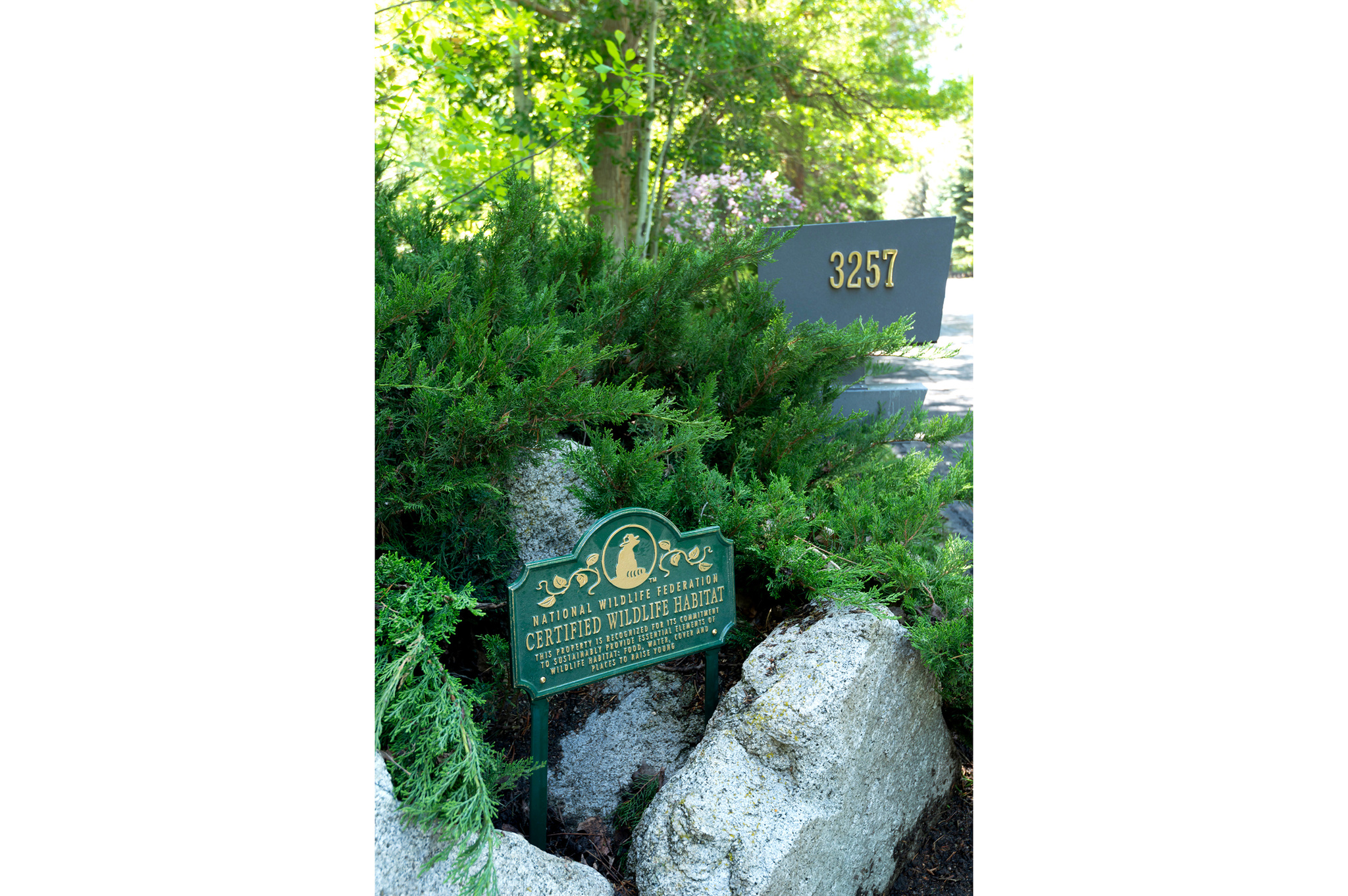 3257 E Deer Hollow Dr, Sandy, Utah image 2