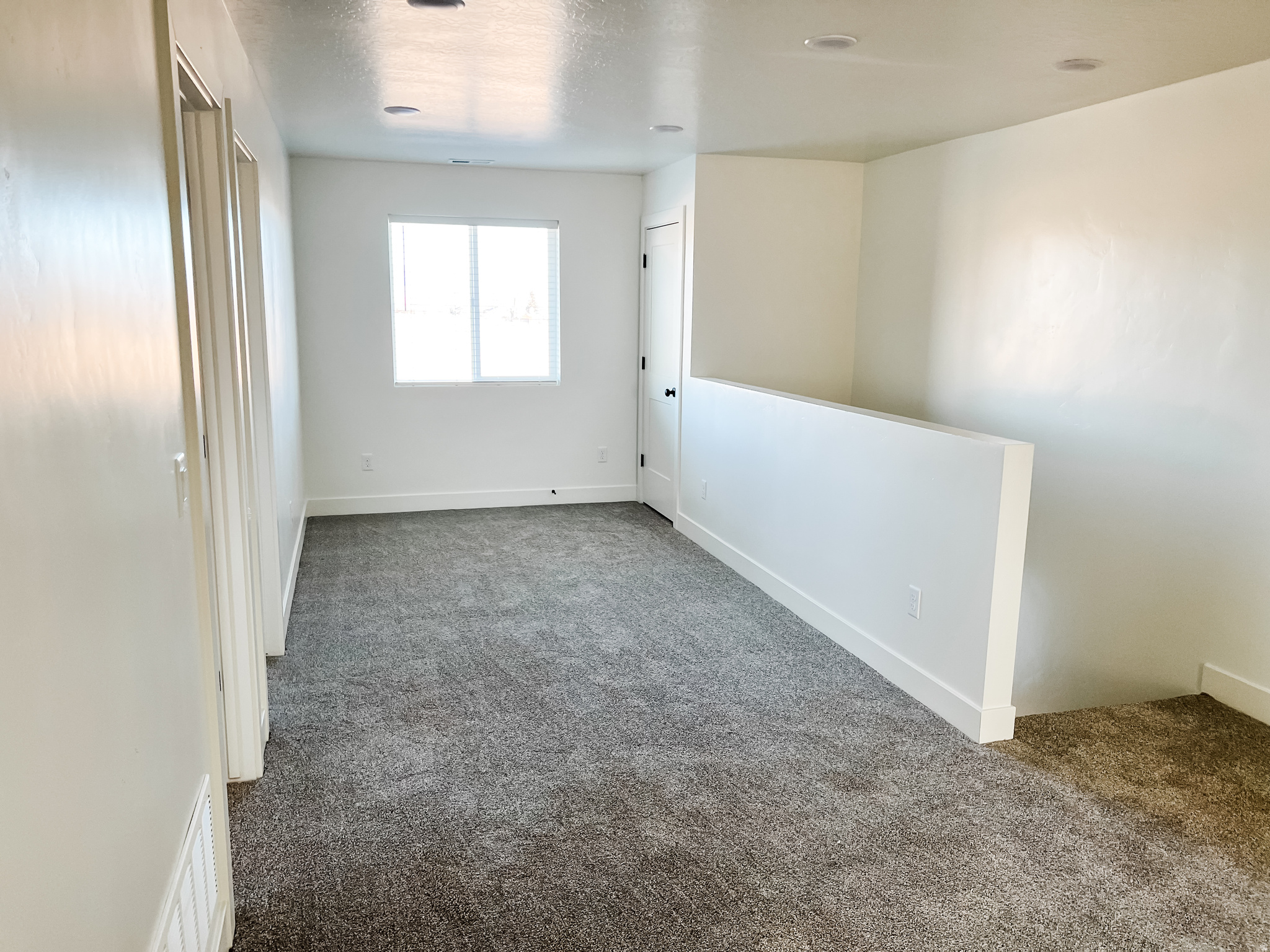 MEADOW'S EDGE - Residential