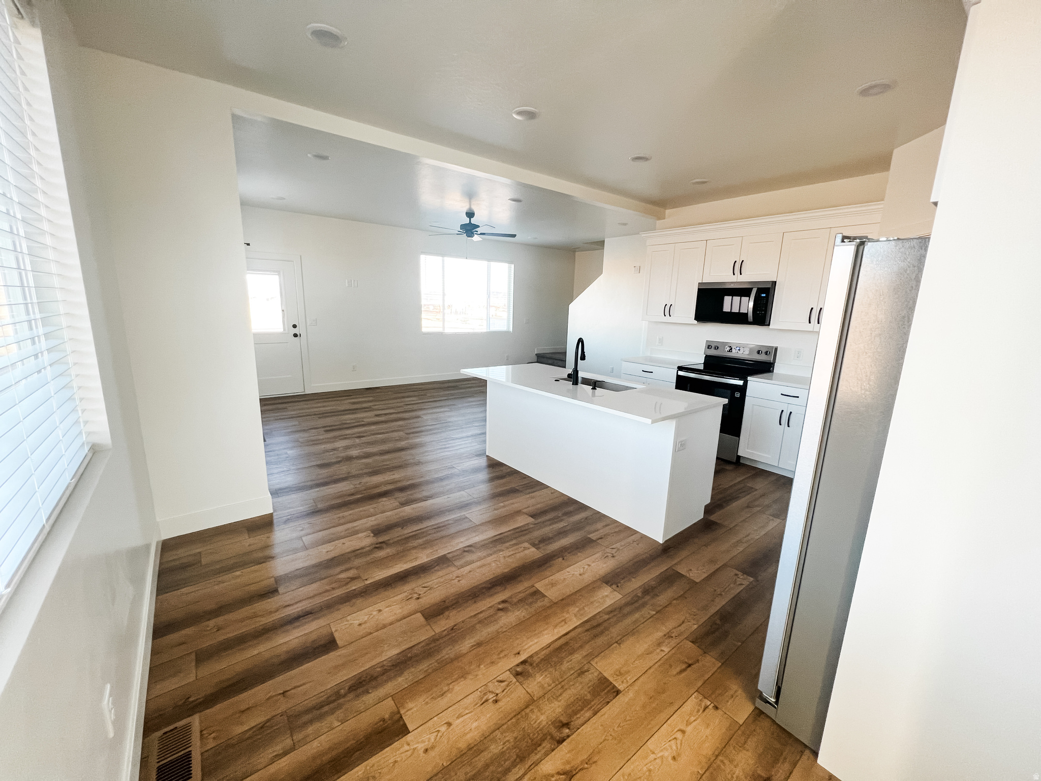 MEADOW'S EDGE - Residential