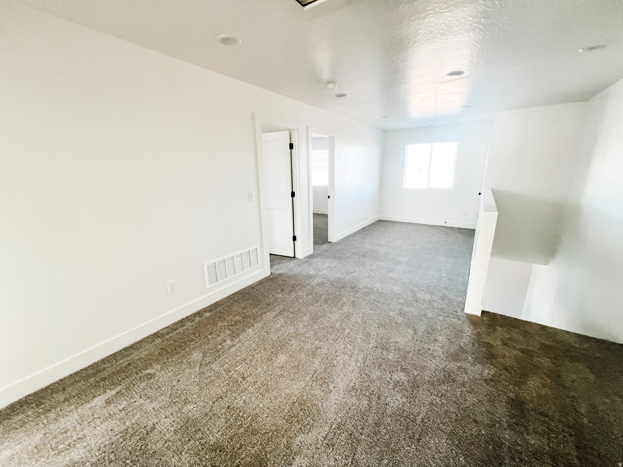 MEADOW'S EDGE - Residential