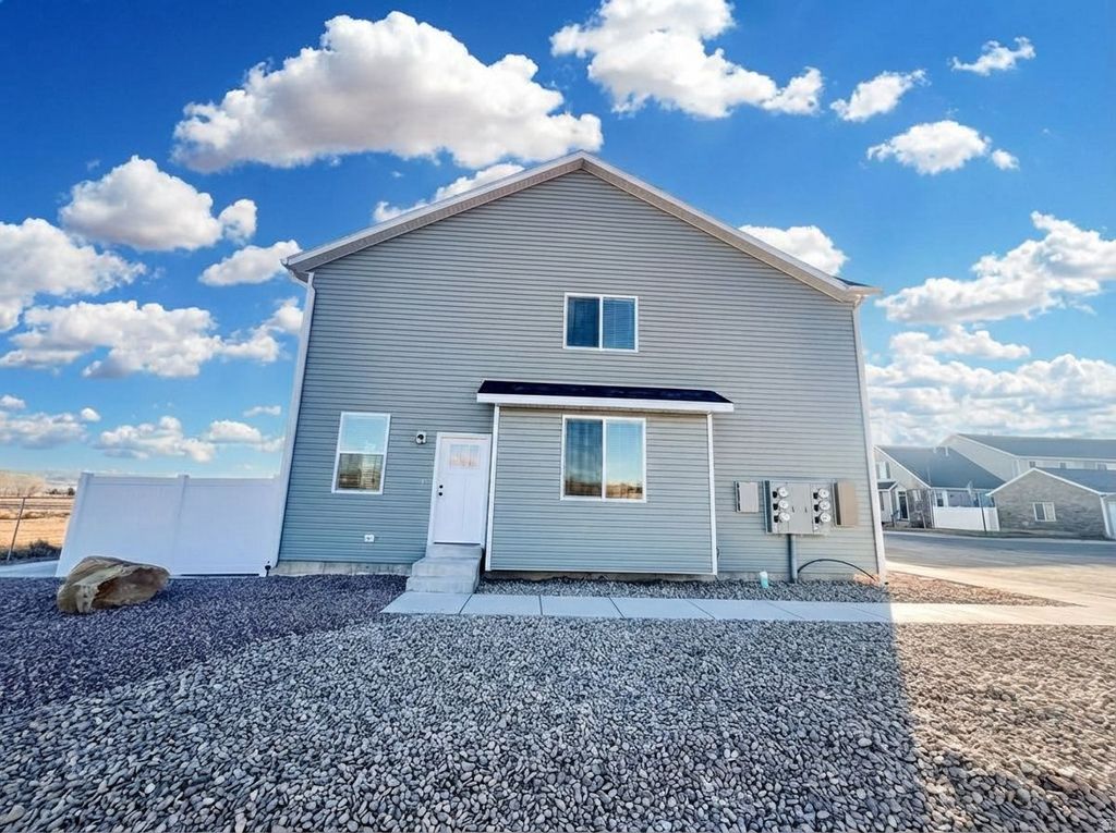Photo of 528 W 2000 S, Vernal, UT 84078 (MLS # 2134651)