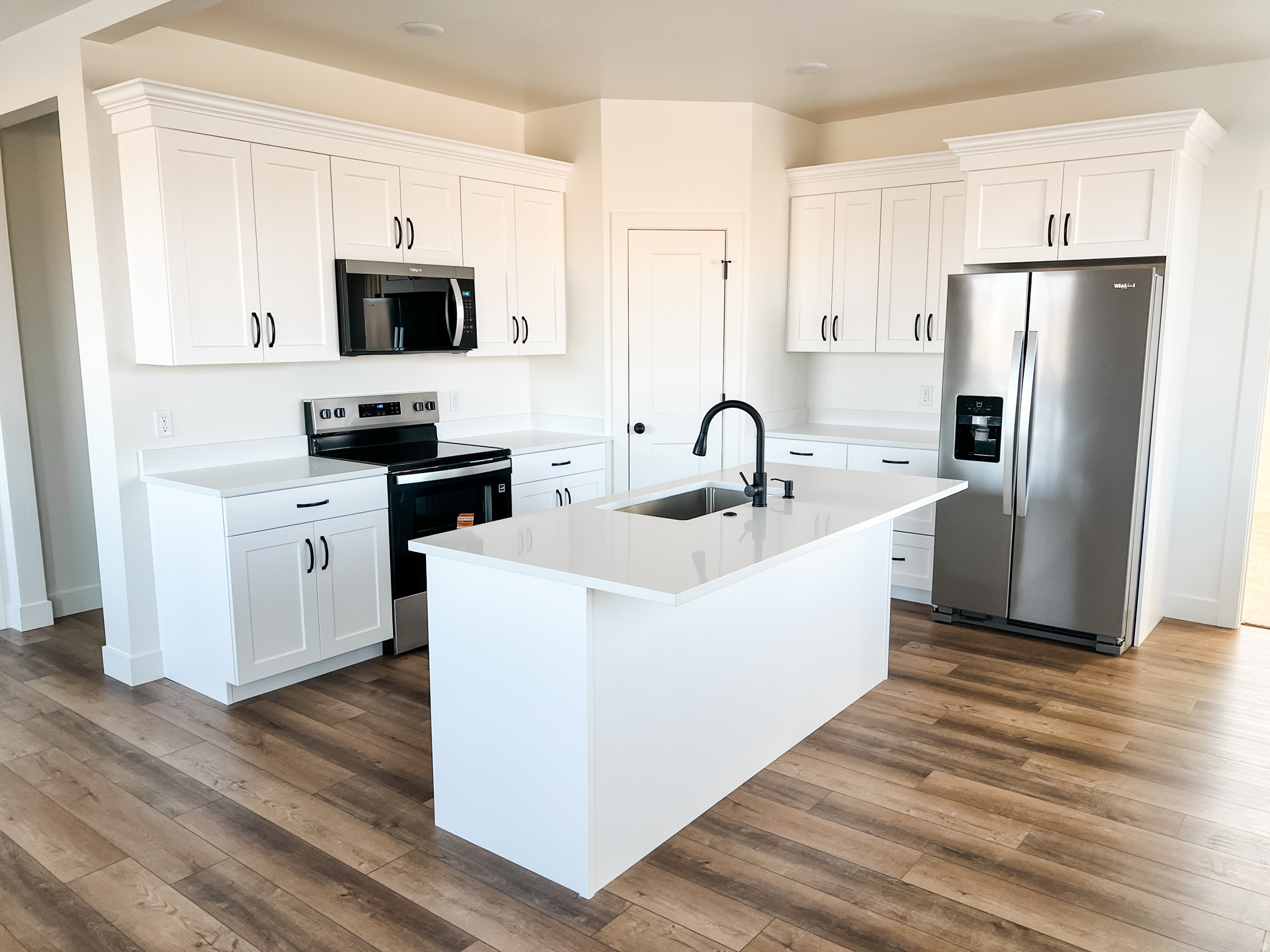 MEADOW'S EDGE - Residential