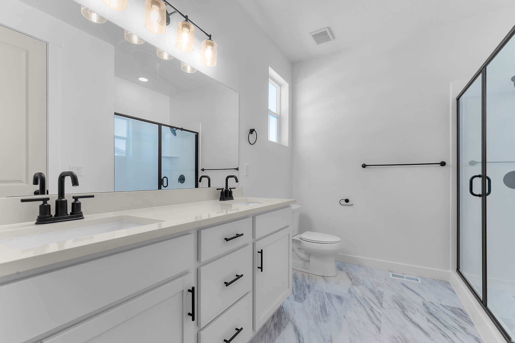 OVERLAND COLLECTION V2 267 - Residential