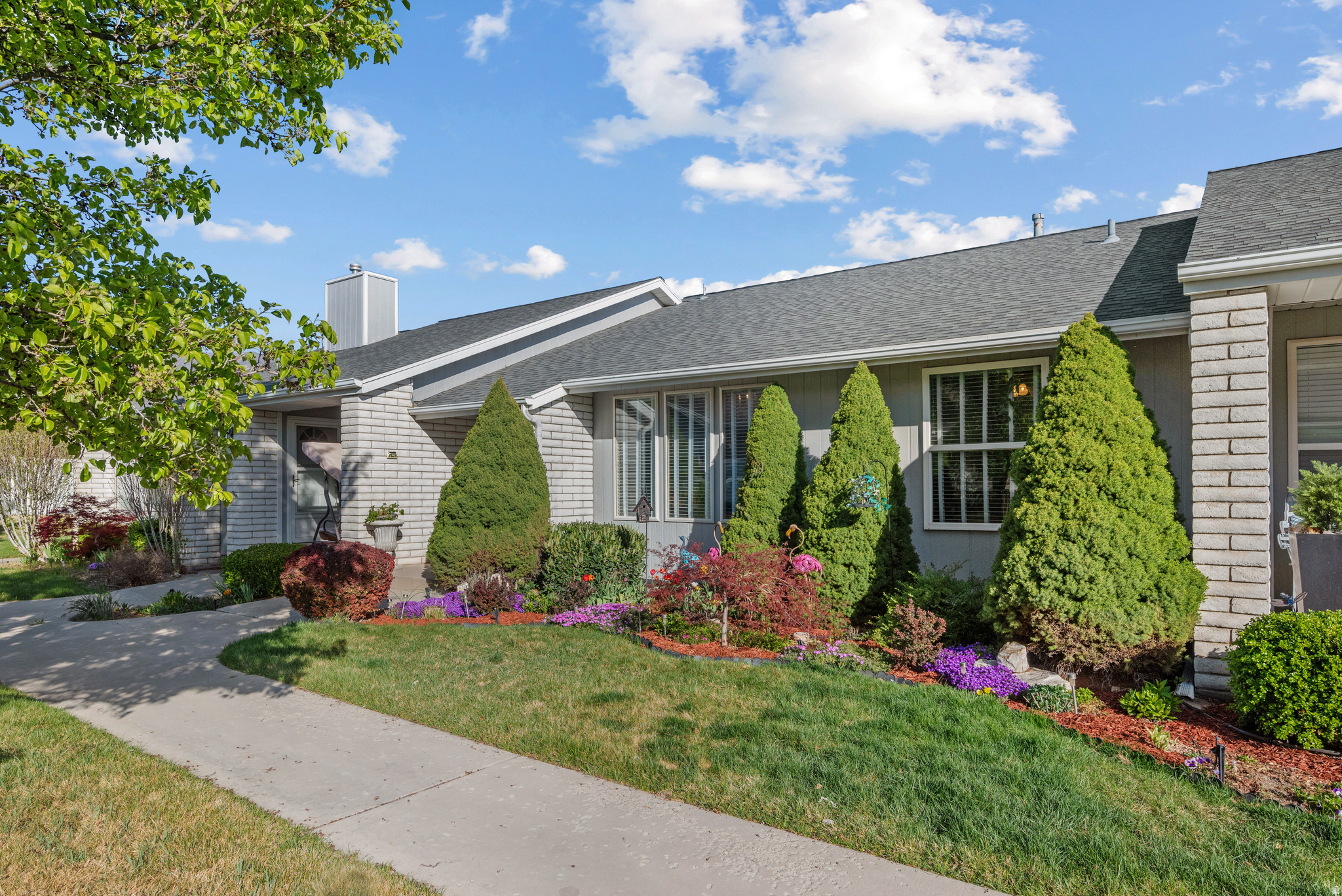 SUNSET HILLS - Residential