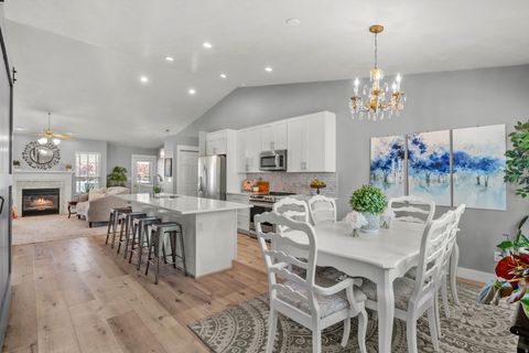 Tiny photo for 984 N 400 W #B, American Fork, UT 84003 (MLS # 2150271)