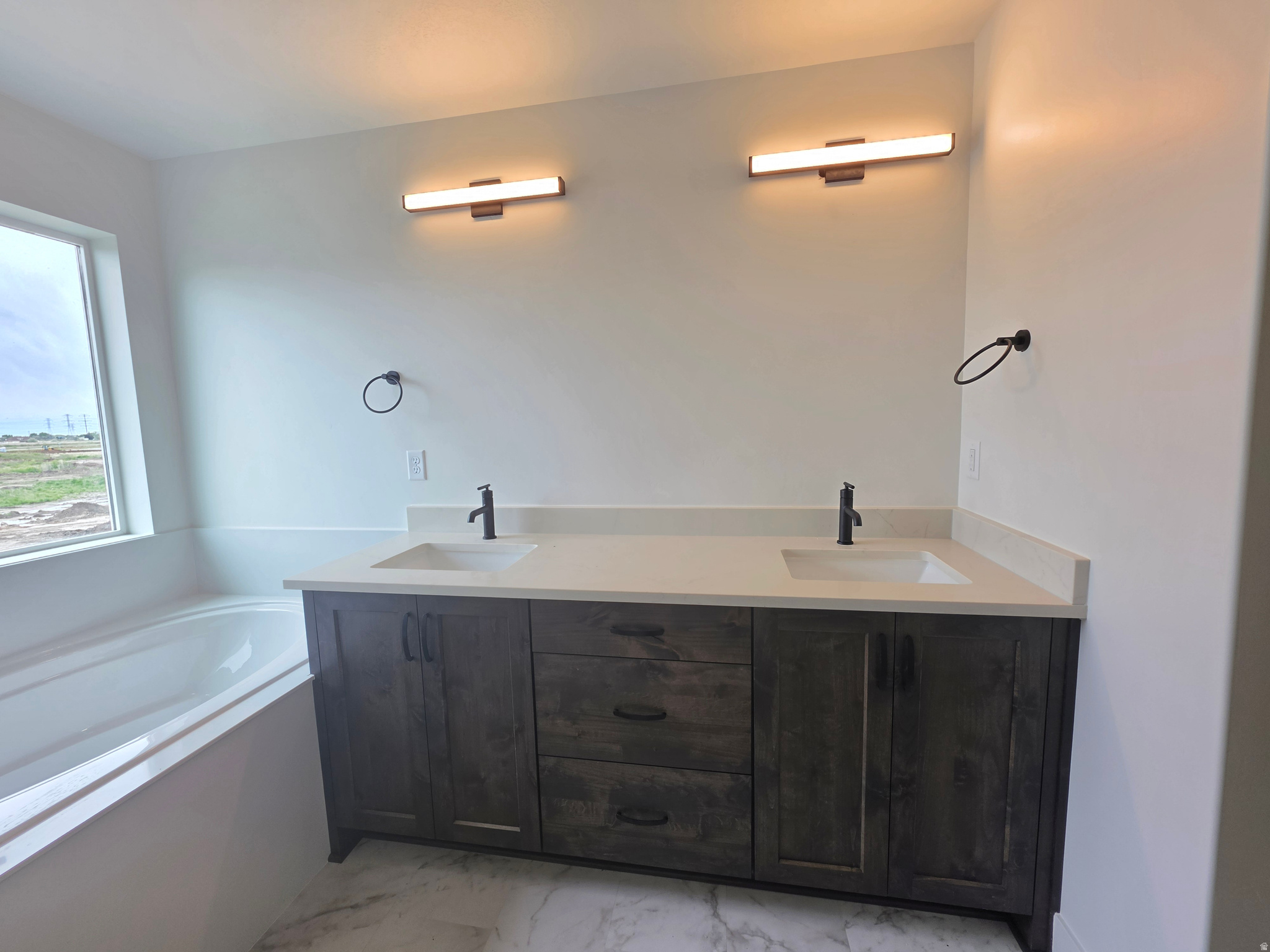 CREEKSIDE AT JDC RANCH - Residential