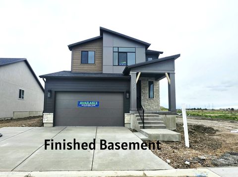 Photo of 2825 W 2940 N #225, Plain City, UT 84404 (MLS # 2158401)
