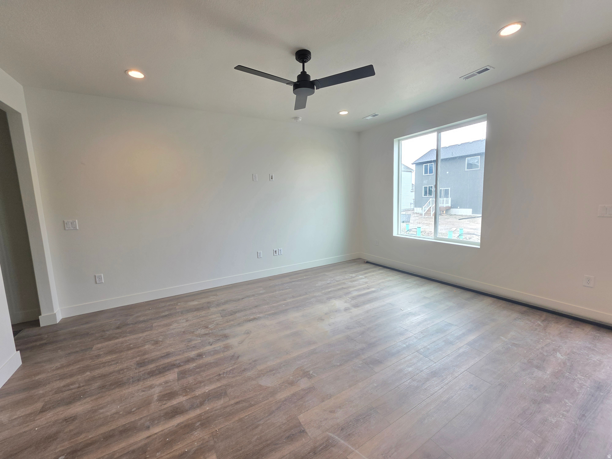 CREEKSIDE AT JDC RANCH - Residential