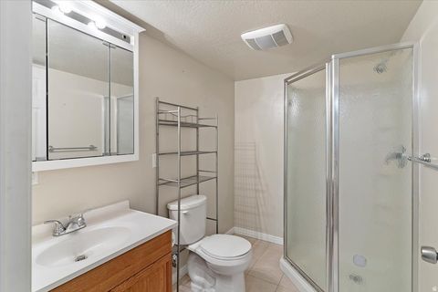 Tiny photo for 949 E CHRIS CIR, Clearfield, UT 84015 (MLS # 2151344)