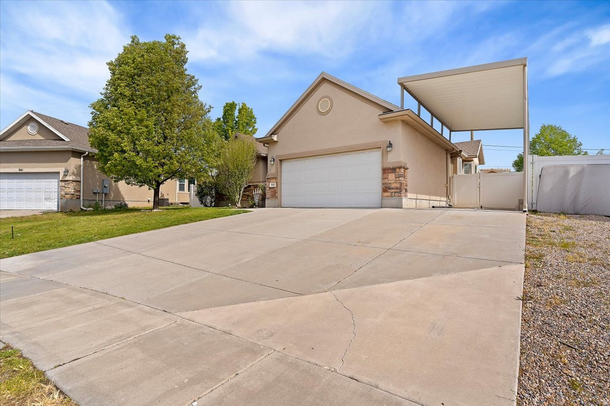 CHELEMES FARMS - Residential