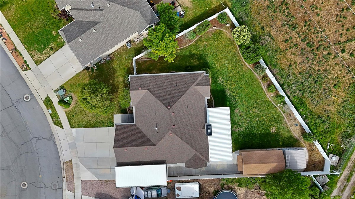 CHELEMES FARMS - Residential