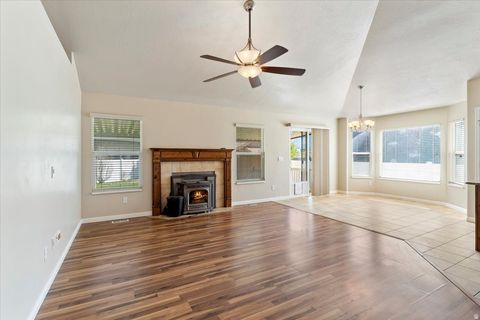 Tiny photo for 949 E CHRIS CIR, Clearfield, UT 84015 (MLS # 2151344)