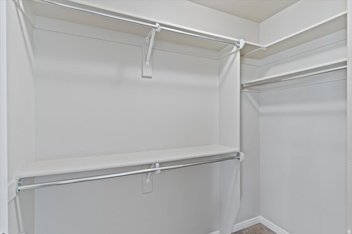 CHELEMES FARMS - Residential