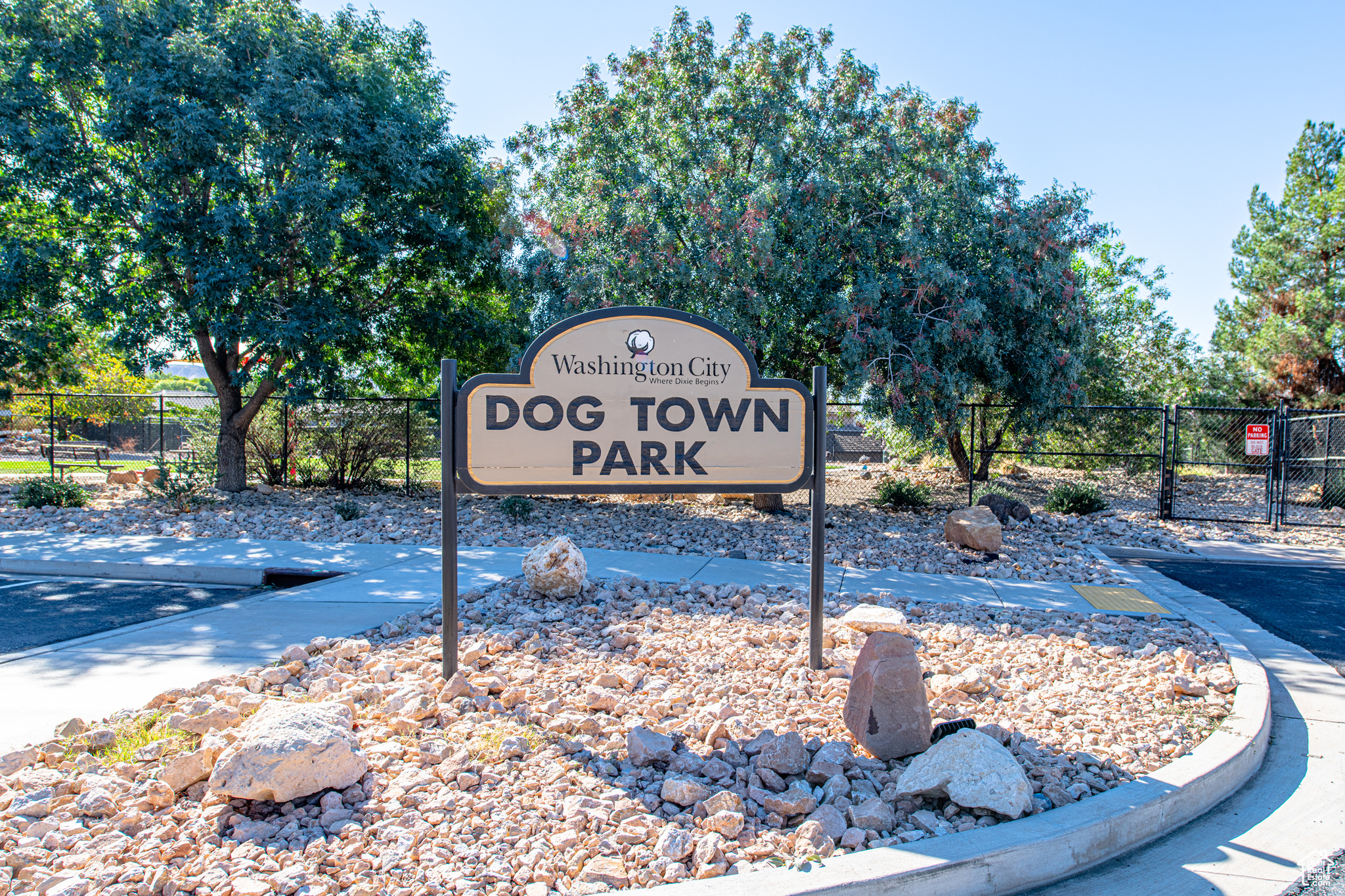 PLEASANT VIEW MHE - Residential