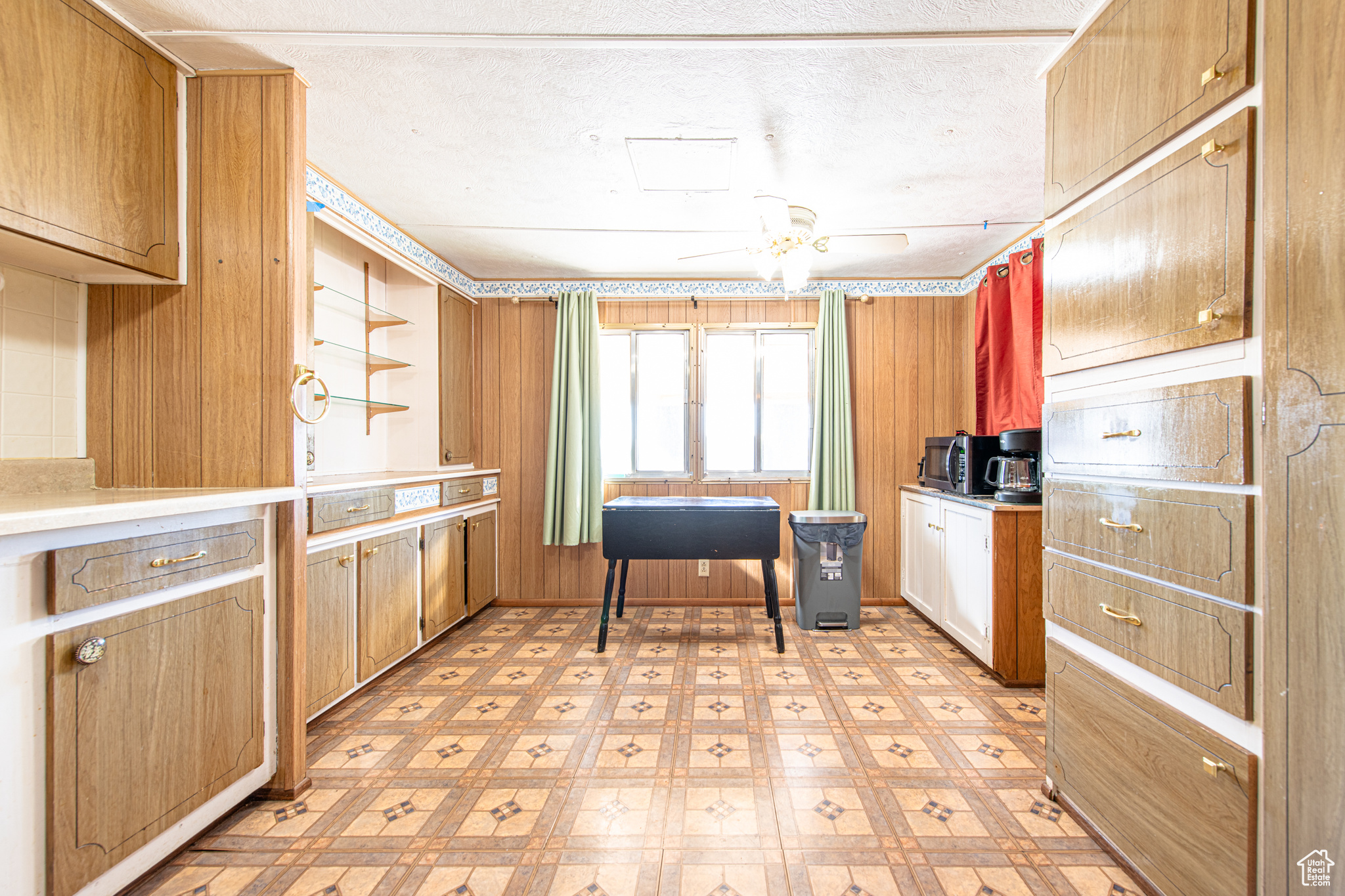 PLEASANT VIEW MHE - Residential