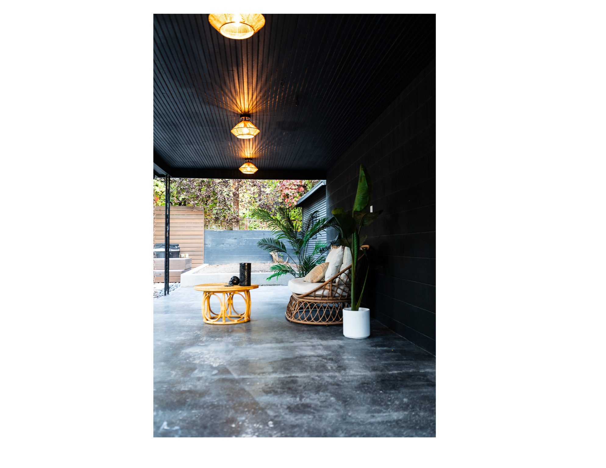 FIVE ACRE - Residential