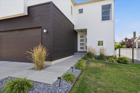 Tiny photo for 1578 E MAPLE WAY, Layton, UT 84040 (MLS # 2177827)