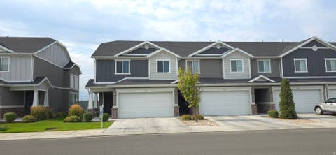 Townhouse For Sale - 1061 W 1970<br/> Orem, UT 84058