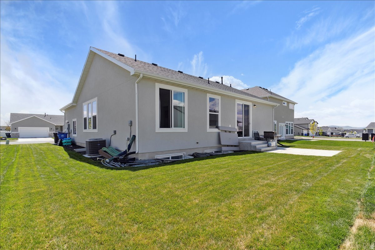 THE VILLAGE AT FOX MEADOWS - Residential