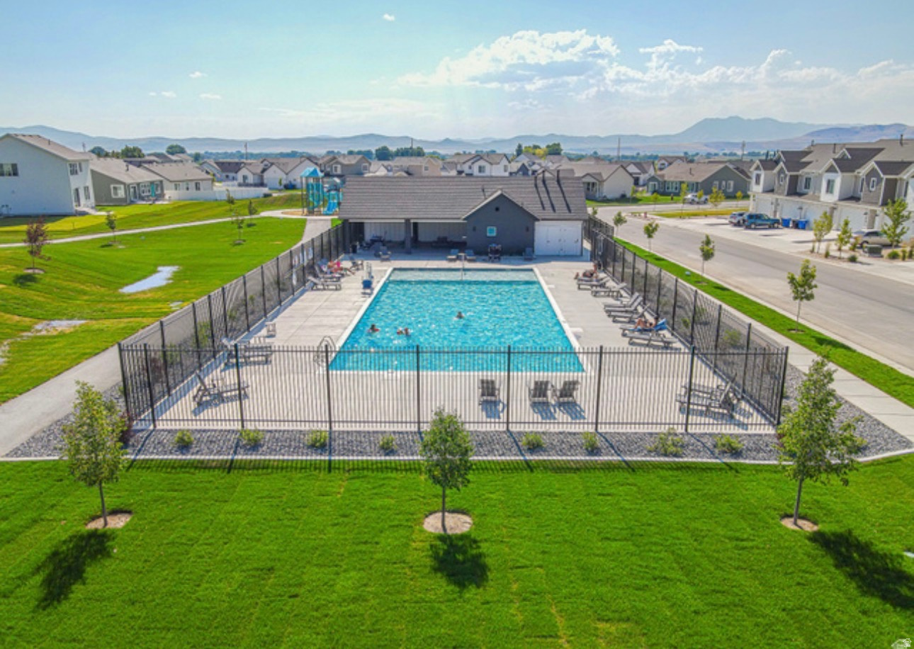 THE VILLAGE AT FOX MEADOWS - Residential