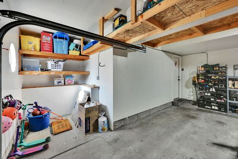 Tiny photo for 922 W 1420 N, Clinton, UT 84015 (MLS # 2121420)