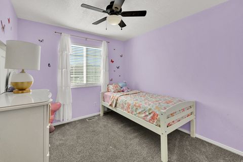 Tiny photo for 922 W 1420 N, Clinton, UT 84015 (MLS # 2121420)