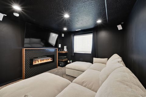 Tiny photo for 922 W 1420 N, Clinton, UT 84015 (MLS # 2121420)