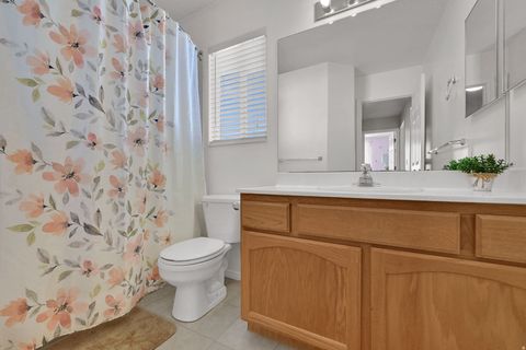 Tiny photo for 922 W 1420 N, Clinton, UT 84015 (MLS # 2121420)