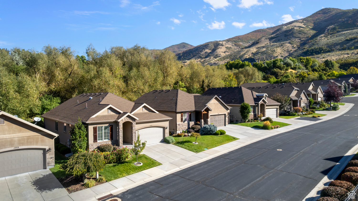 1543 E MIRABELLA WAY 21