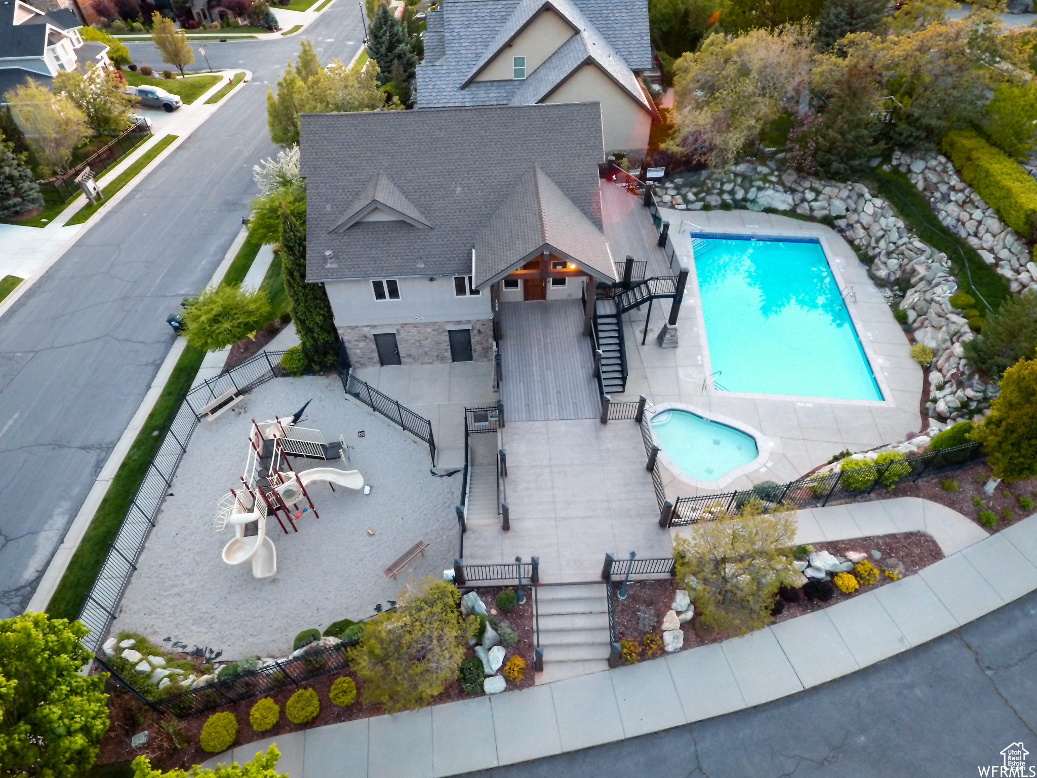 FRUIT HEIGHTS - Residential