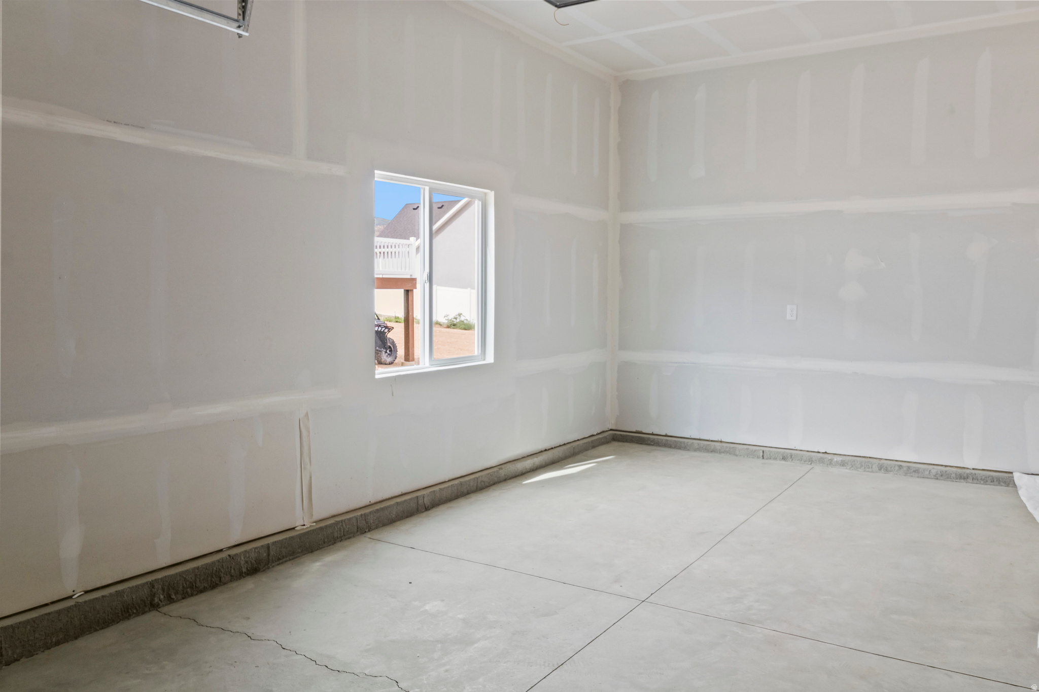 MEADOWS AT HYDE PARK - Residential