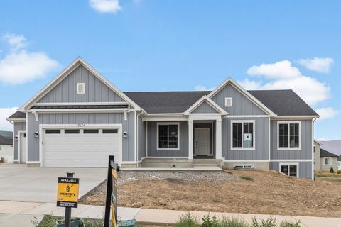 635 S 125 E 120 Hyde Park UT 84318