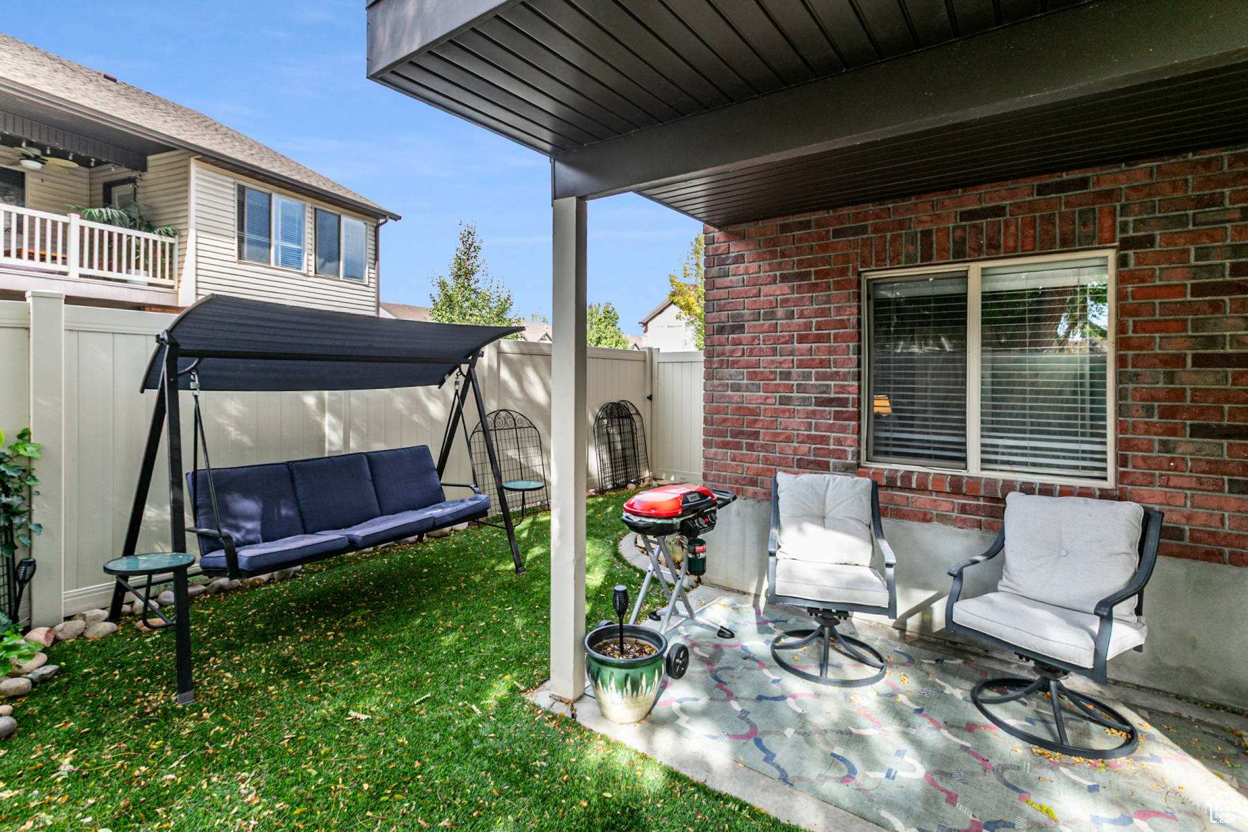 CALL MEADOWS - Residential