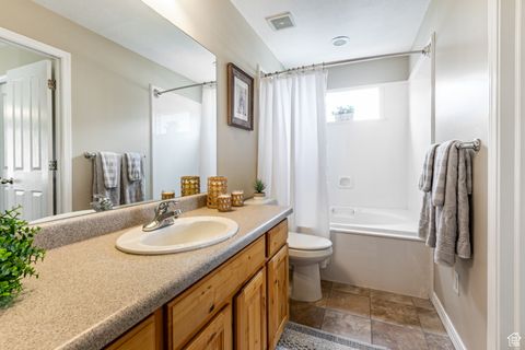 Tiny photo for 239 W LYMAN LN, Bountiful, UT 84010 (MLS # 2117872)