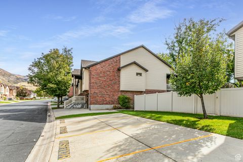 Tiny photo for 239 W LYMAN LN, Bountiful, UT 84010 (MLS # 2117872)